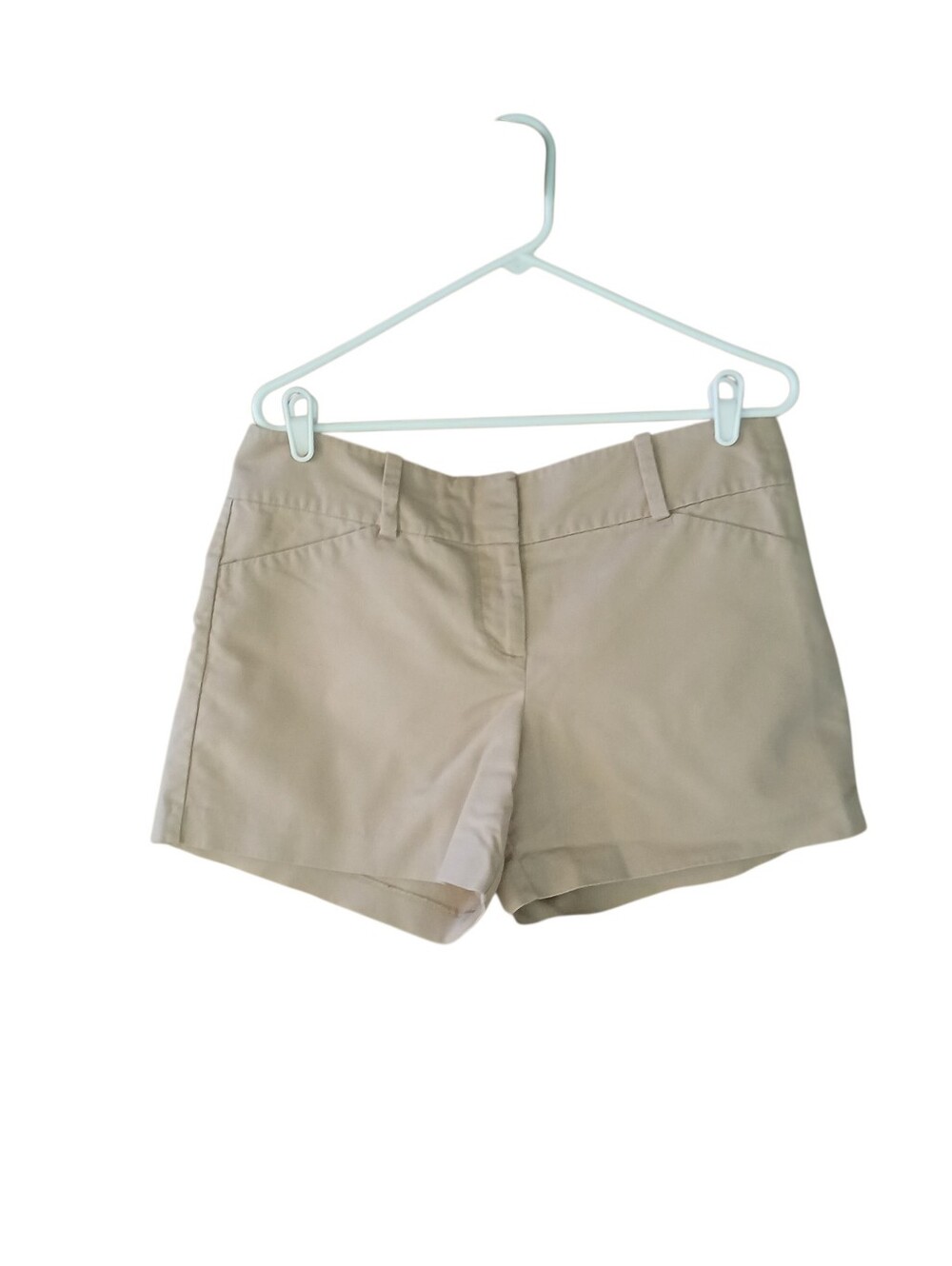 Ann Taylor Factory Tan Signature Mid Rise 5" Shorts Size 10